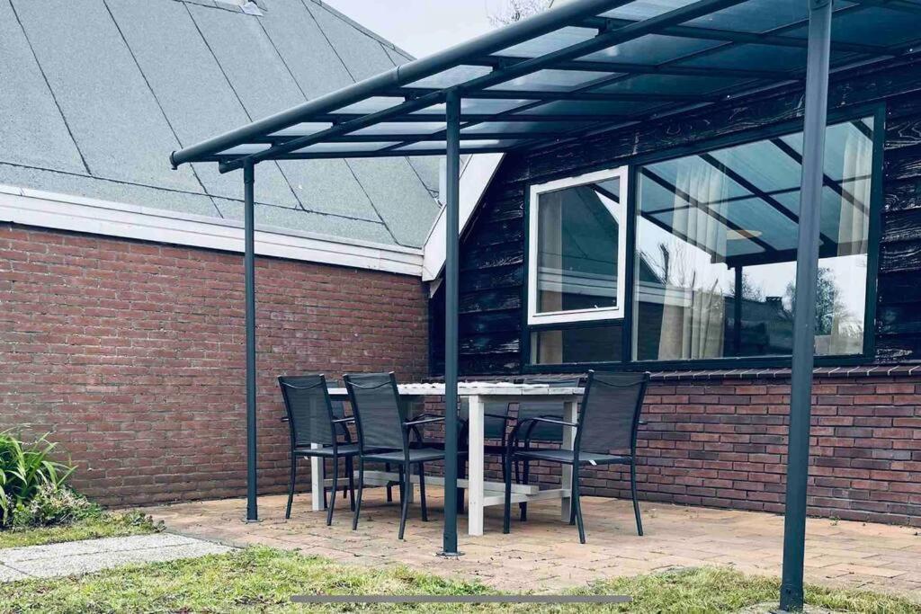 Leuke Bungalow In Noord-Holland Opmeer Zewnętrze zdjęcie