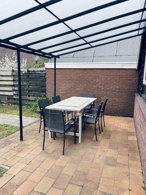 Leuke Bungalow In Noord-Holland Opmeer Zewnętrze zdjęcie